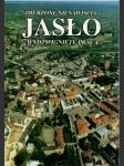 Zburzone nienawišcia - Jaslo wydzwigniete praca (veľký formát) - náhled